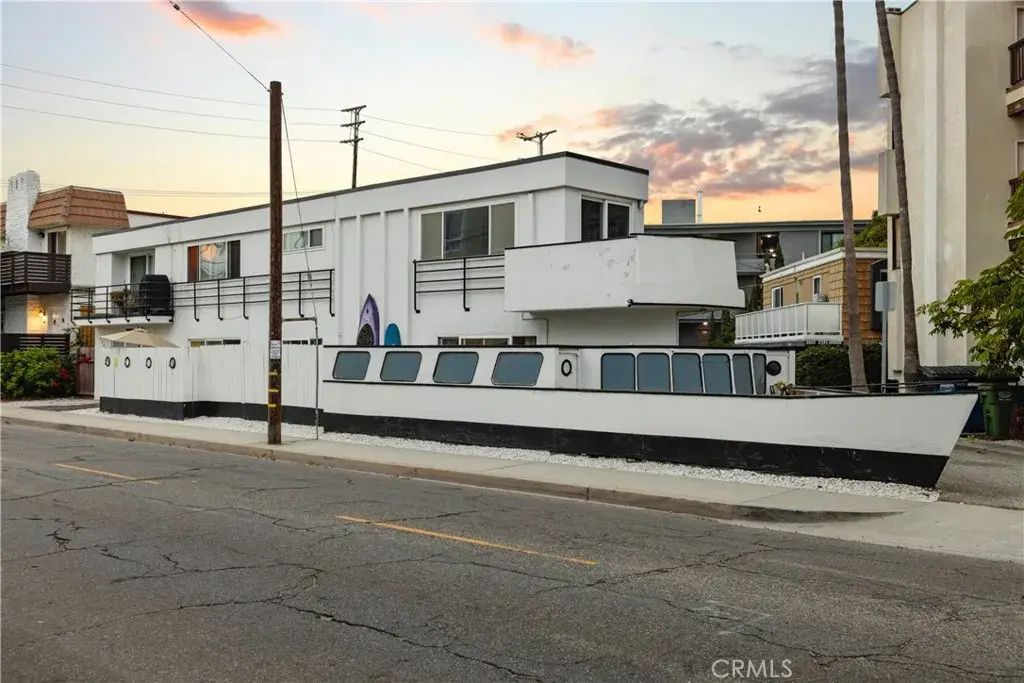 3906 Pacific Avenue, Marina Del Rey