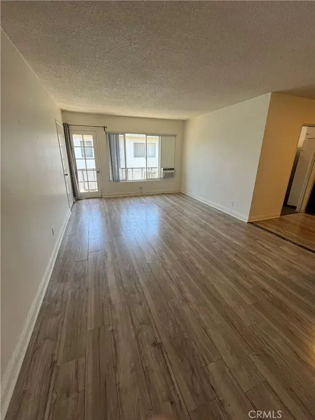 14612 Wyandotte 9, Van Nuys