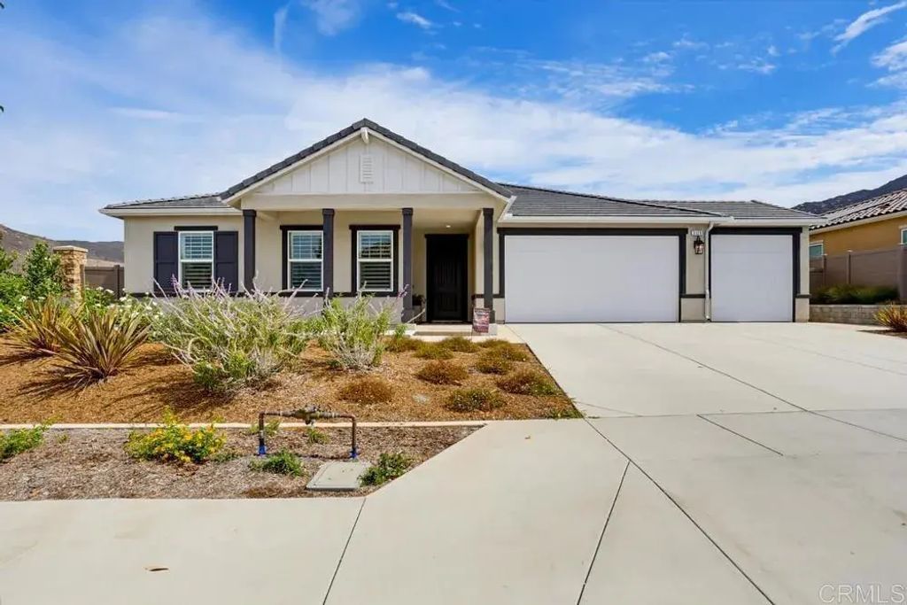 3120 Shue Place, Escondido