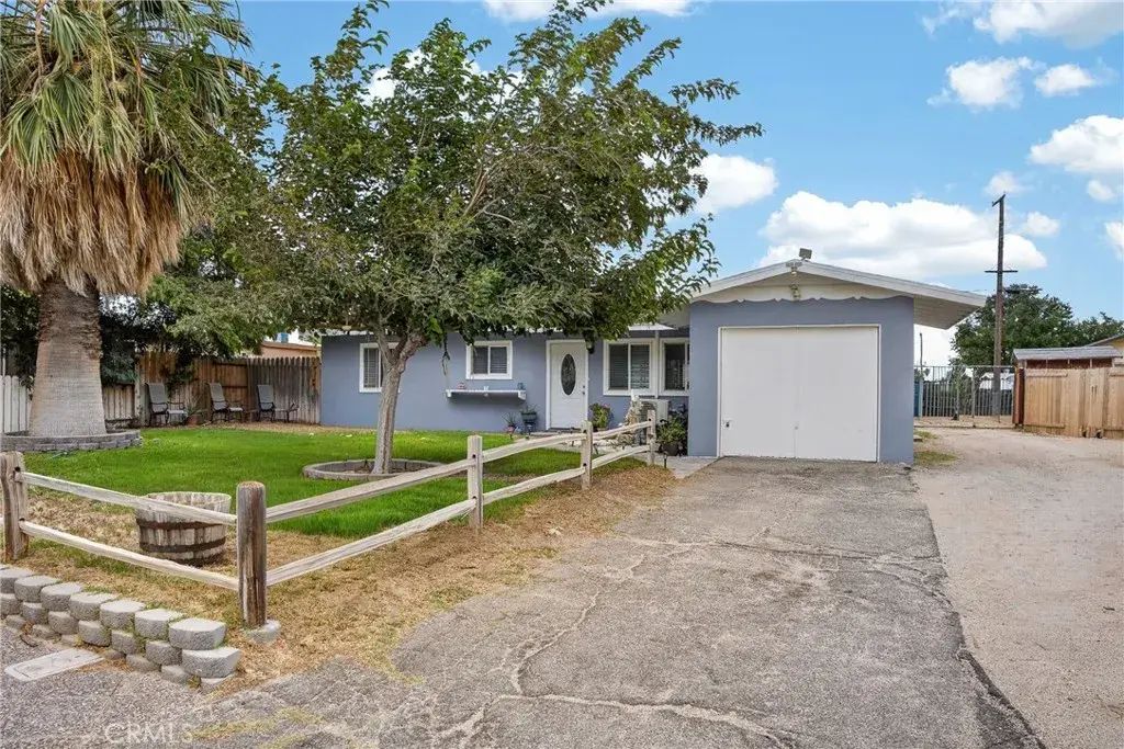 15912 Rexroth Street, Mojave
