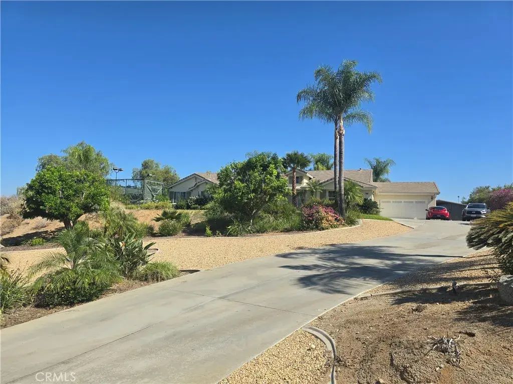 16005 Regency Ranch, Riverside