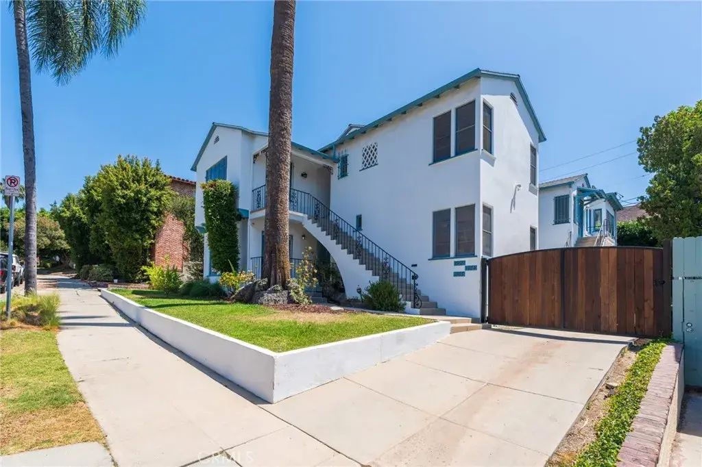 1964 Palmerston, Los Angeles