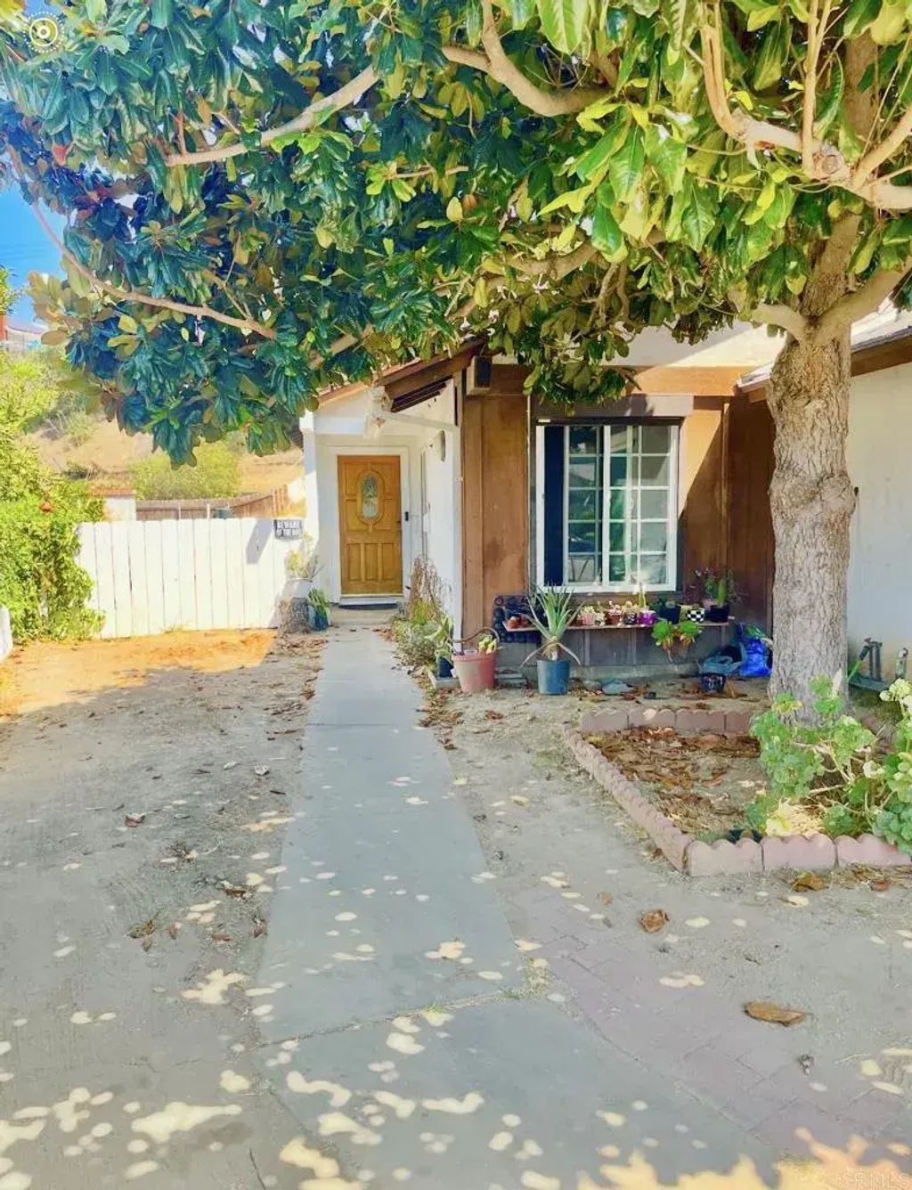285 Parkbrook Place, 
