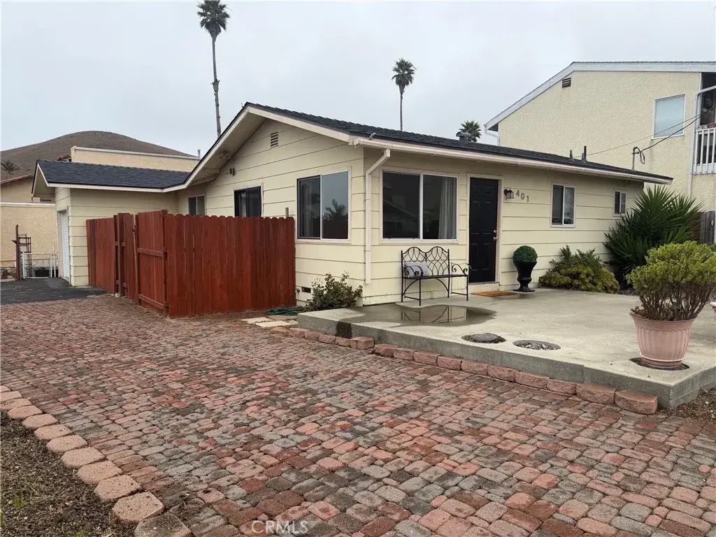 401 Tahiti, Morro Bay
