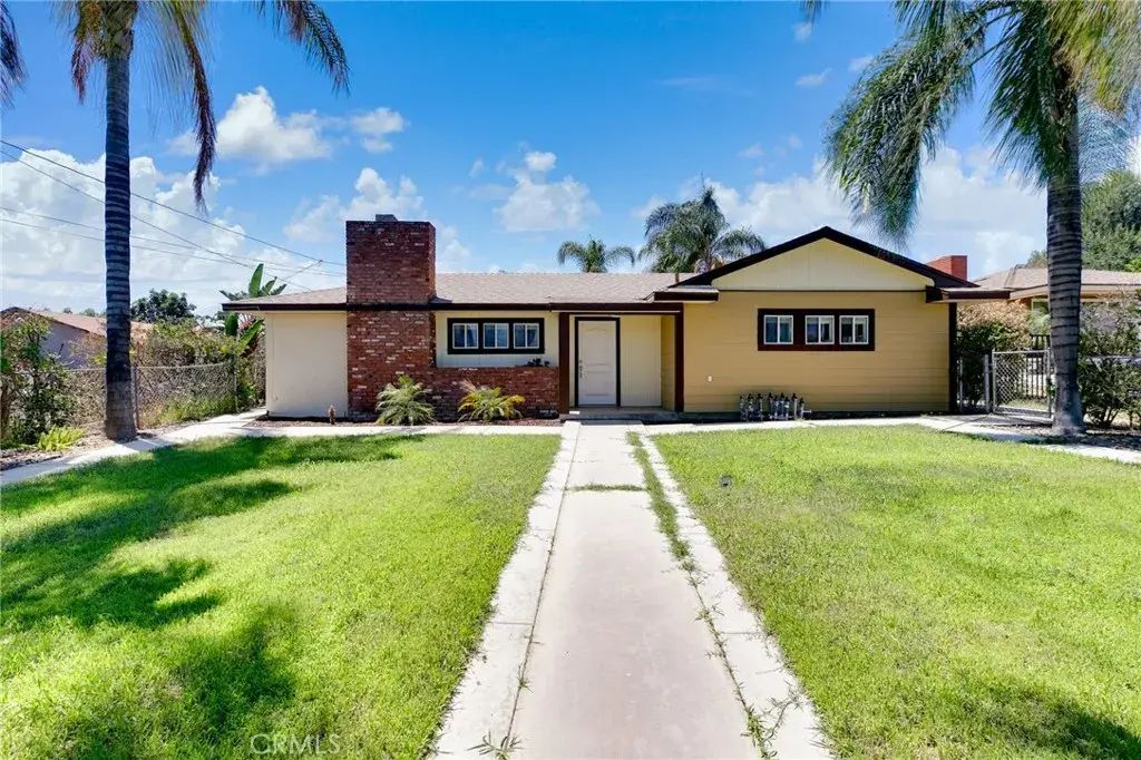 530 W C St, Colton