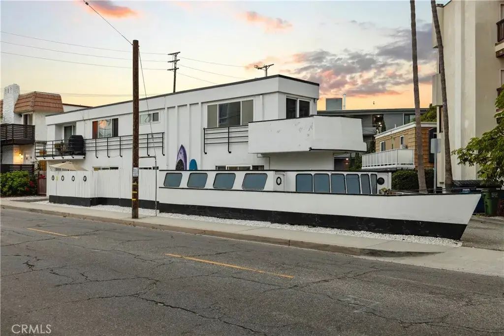 3906 Pacific Avenue, Marina Del Rey