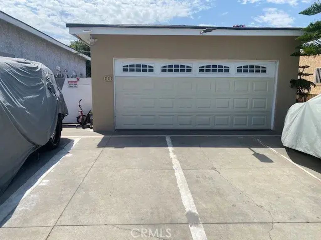 604 W 83rd, Los Angeles