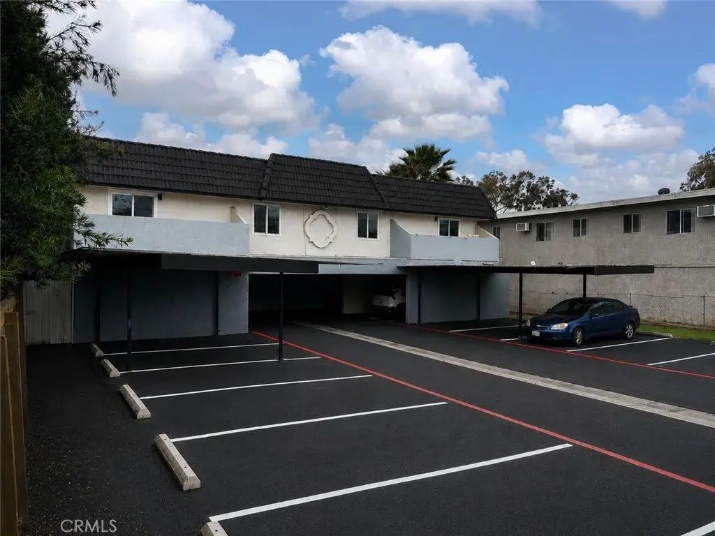 331 Washington, Escondido