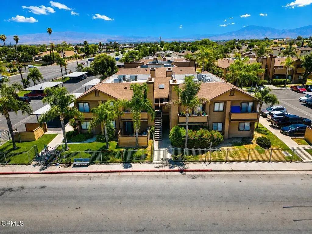 701 Planz Road, Bakersfield