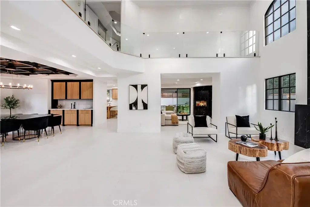 4906 Rubio Avenue, Encino
