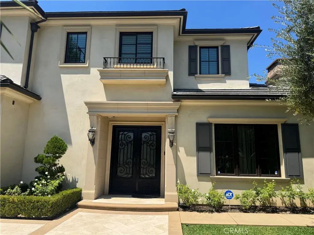 63 W Camino Real Avenue, Arcadia