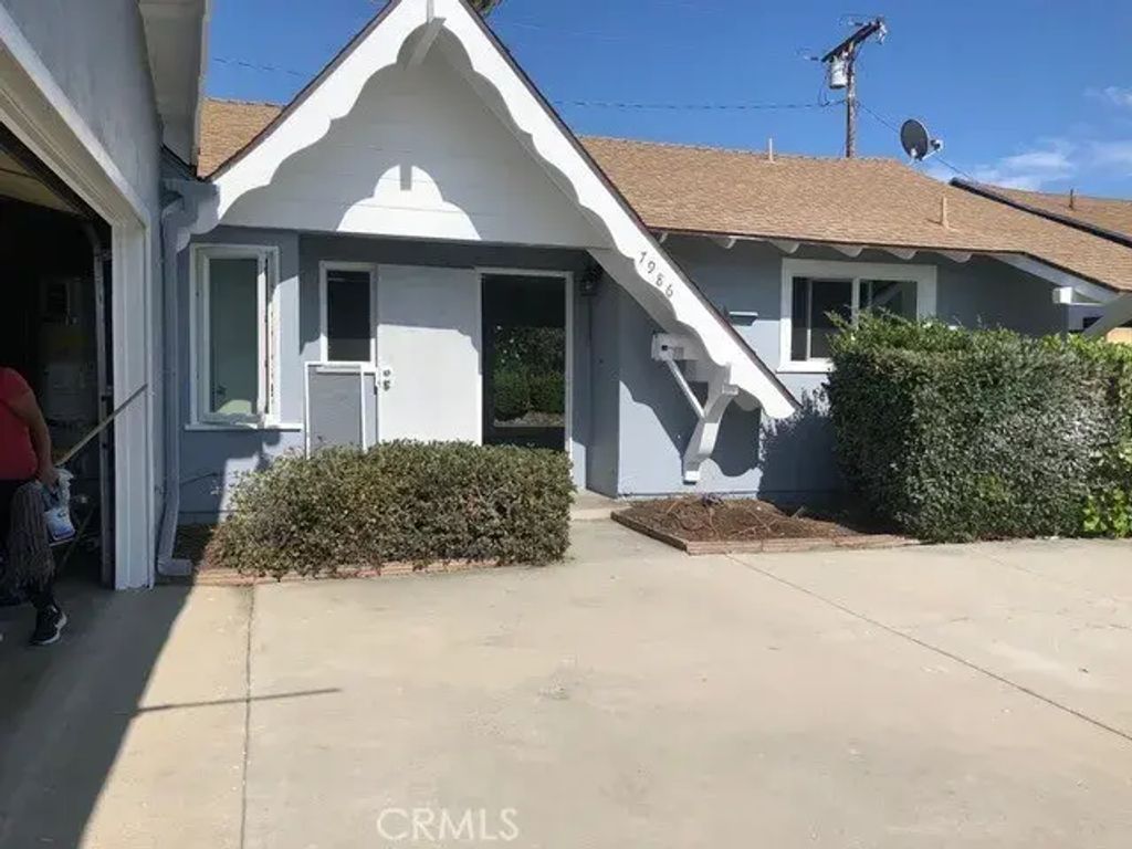 7986 El Monte Drive, Buena Park