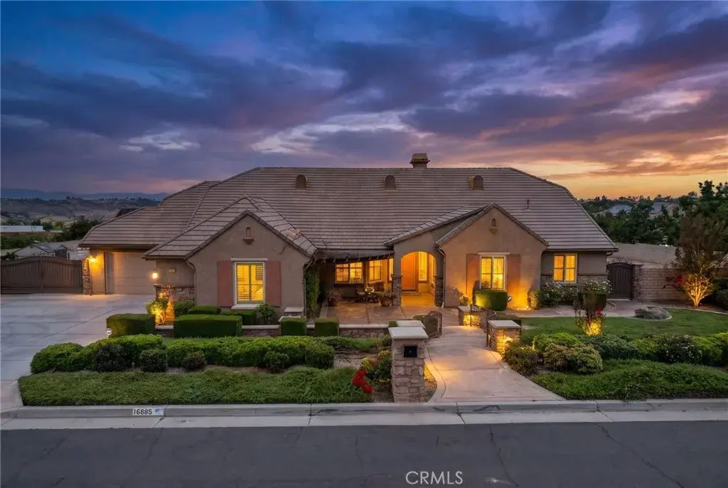 16885 Cramer, Riverside