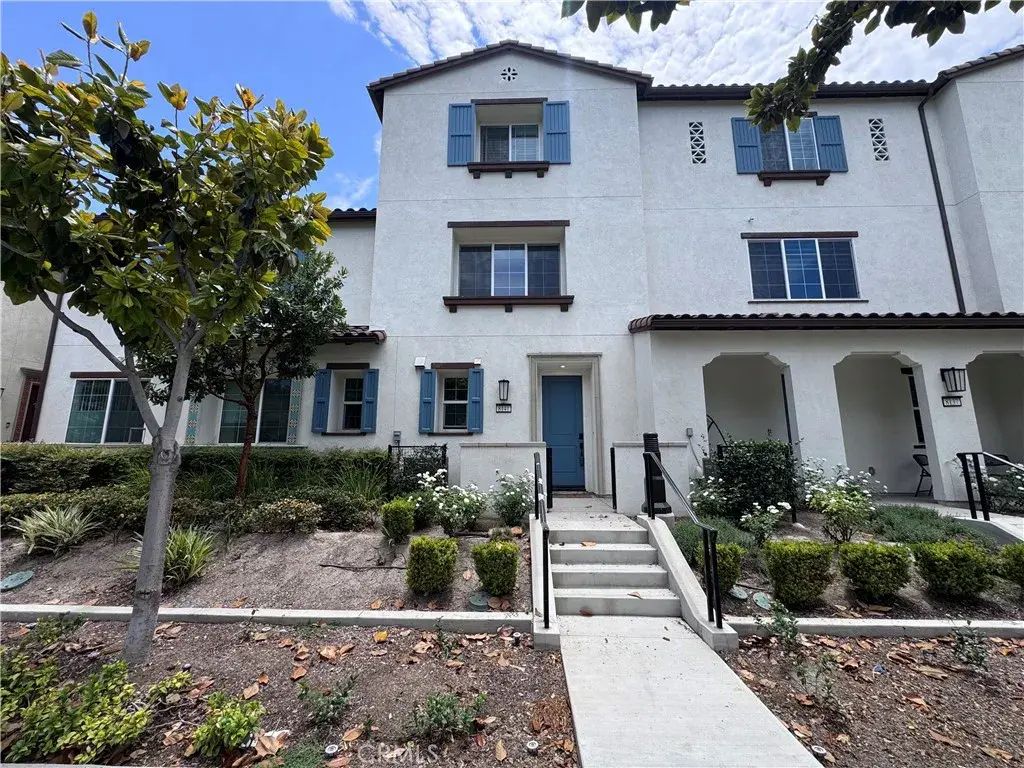 8141 Garden Park, Chino