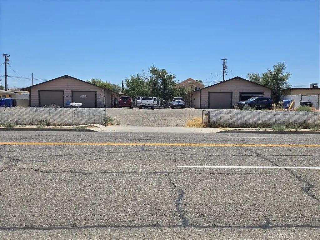 25539 W Main, Barstow