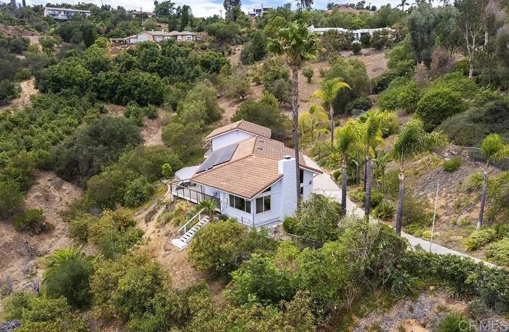 2645 Daisy Lane, Fallbrook