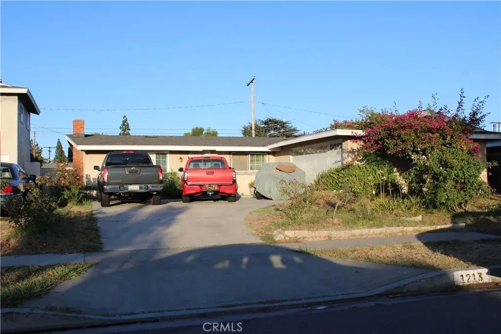 1213 S Corta Drive, Santa Ana