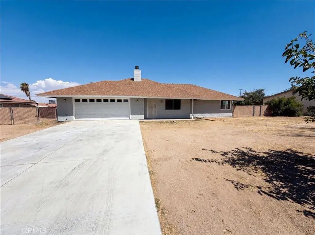 13191 El Rio, Victorville