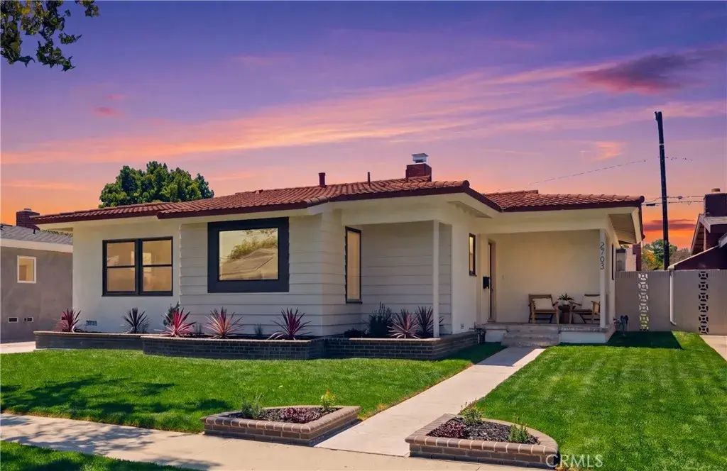 2703 Knoxville, Long Beach