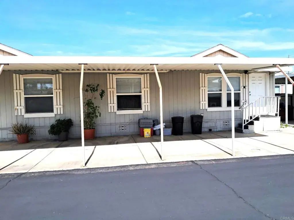 211 N Citrus Ave North 34, Escondido