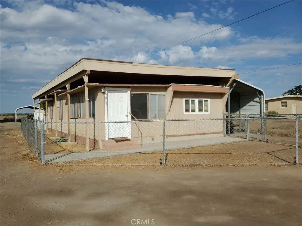 5623 Colorado River Road, Blythe