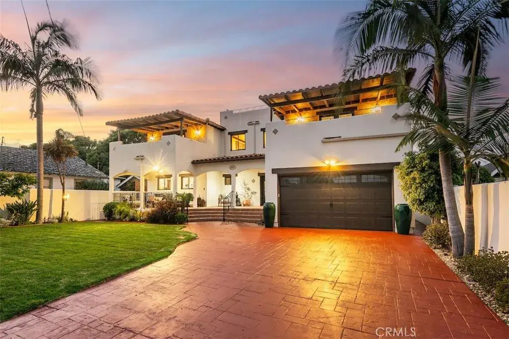 4221 E Massachusetts Street, Long Beach