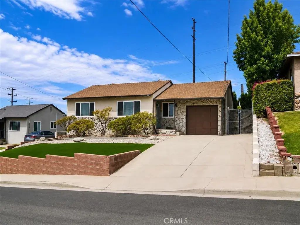 401 W Doncrest, Monterey Park