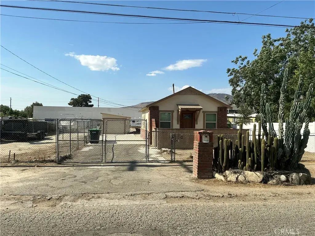 723 W 9th, San Jacinto