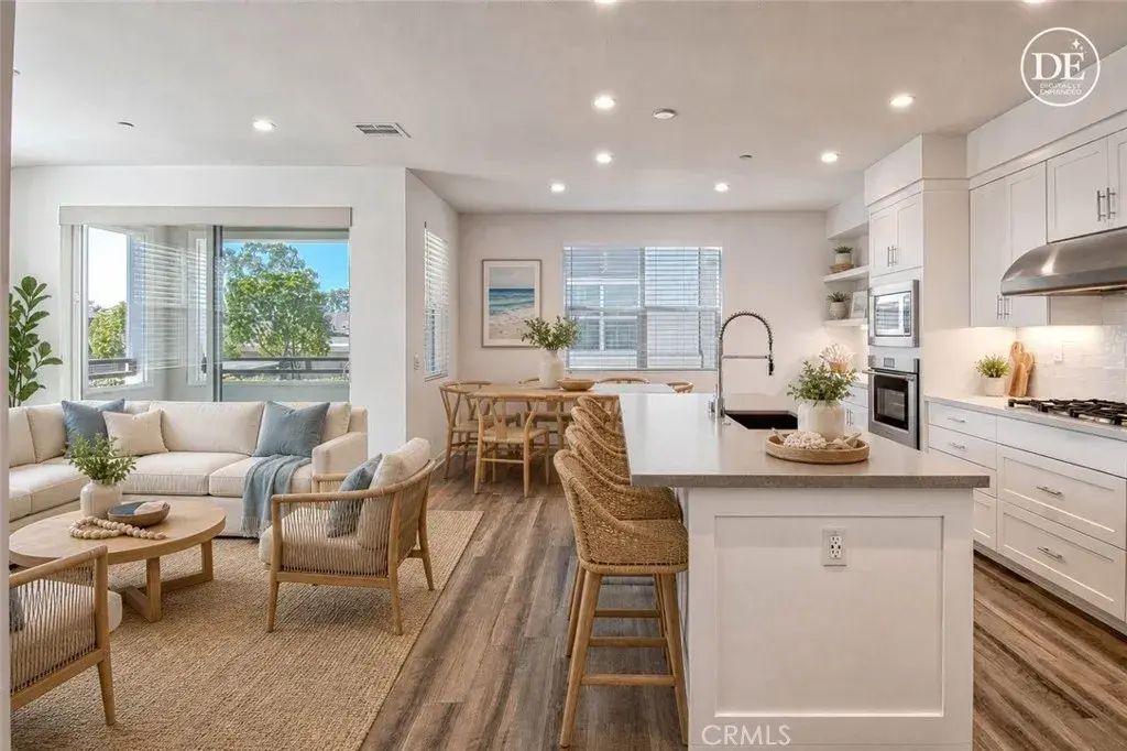 1182 Winslow Lane, Newport Beach