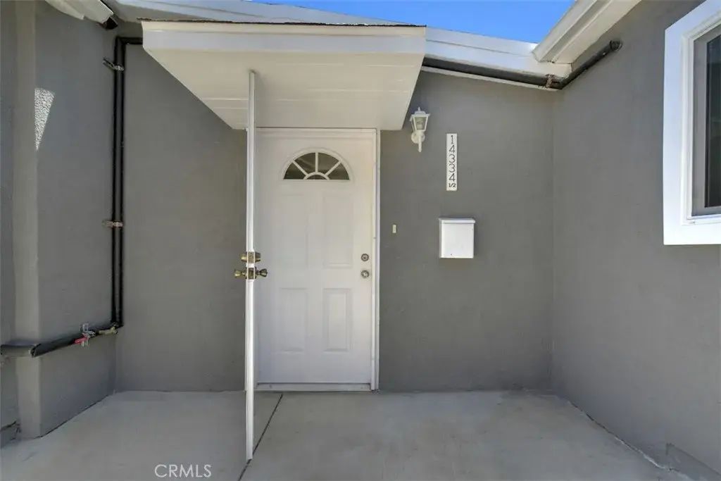 14334 Tiara, Van Nuys