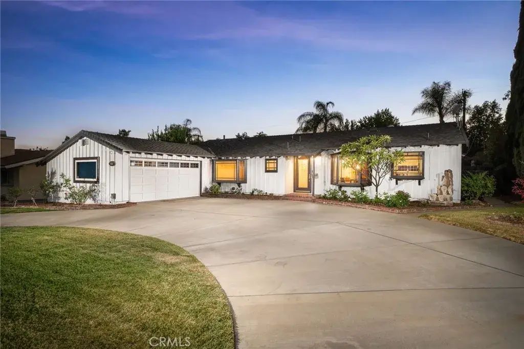 1357 N 2nd Avenue, Upland