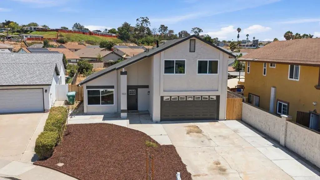1323 Cornet Place, 
