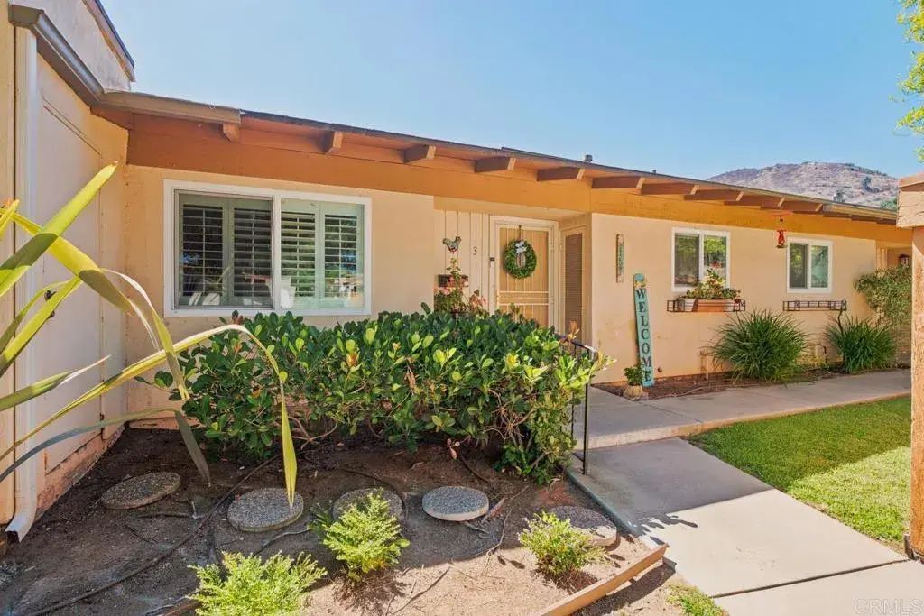 1218 Green Garden Dr 3, El Cajon