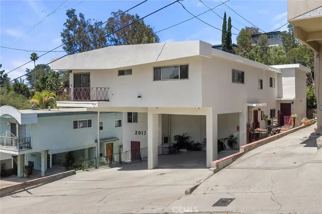 2017 Vestal Avenue, Los Angeles