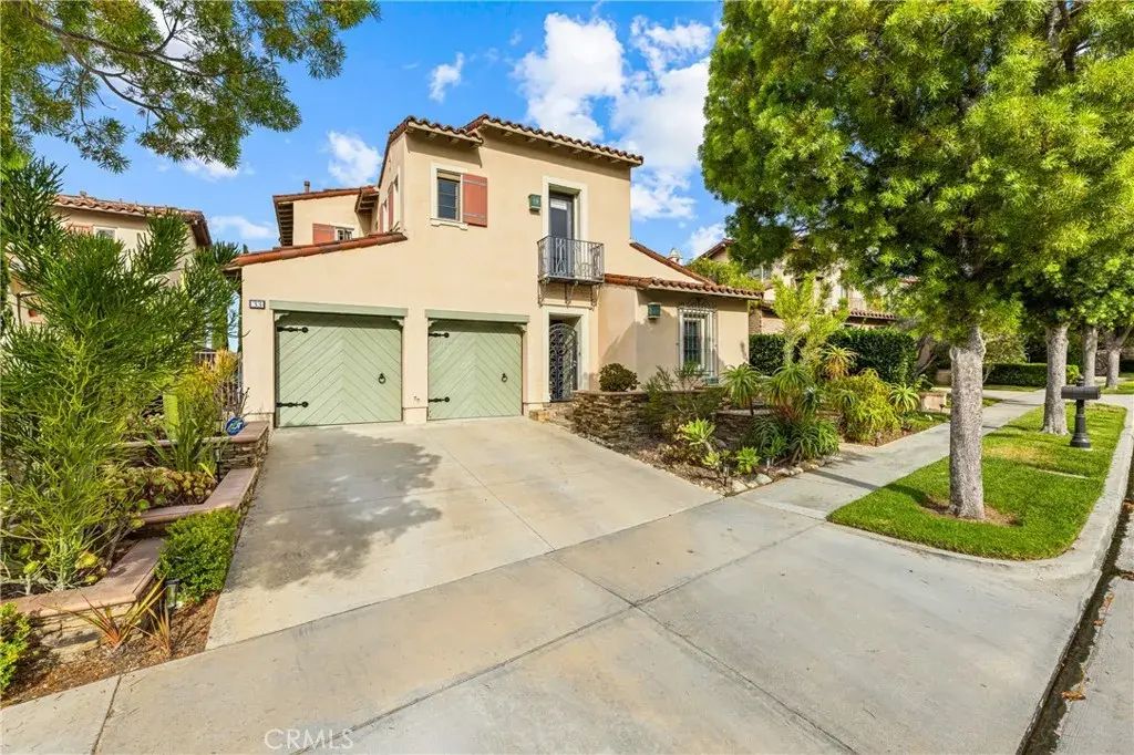 33 Rose Trellis, Irvine