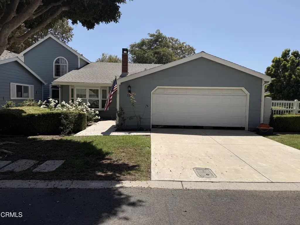 2267 Calle Bellota, Camarillo
