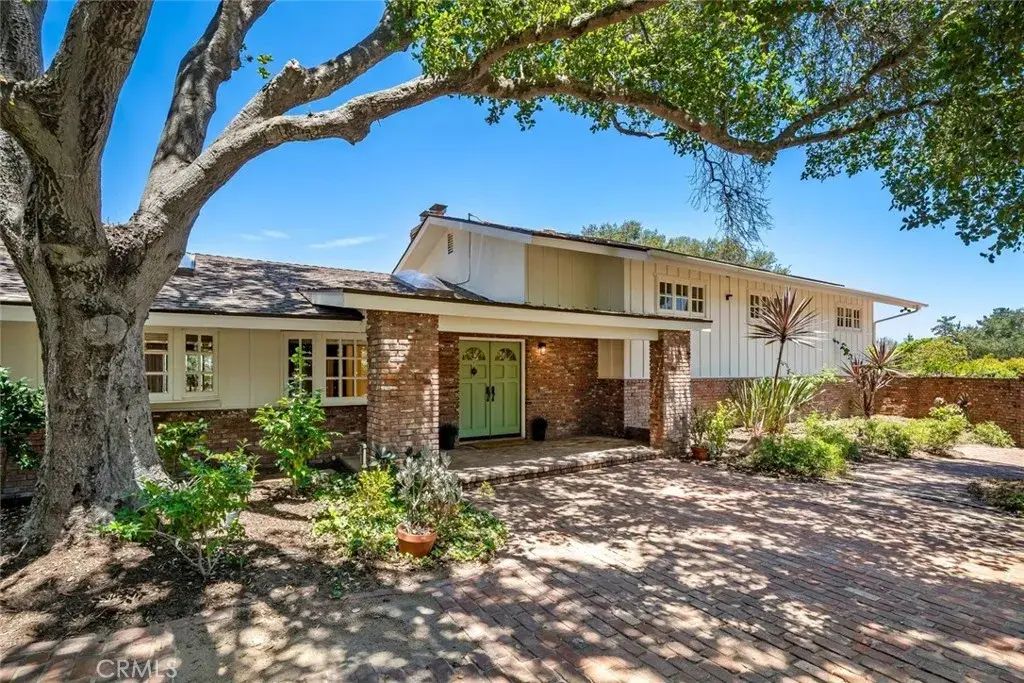 2355 Lake Marie Drive, Santa Maria