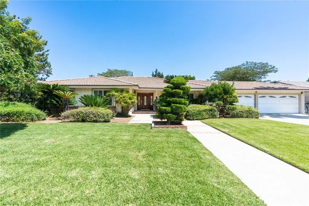 333 W Wistaria Avenue, Arcadia