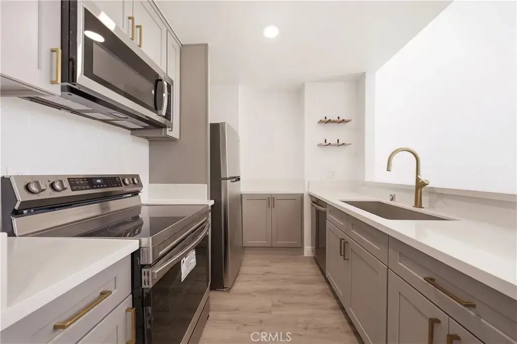802 Coriander Drive B, Torrance