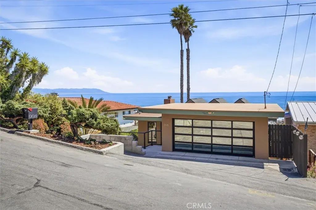 998 Park Avenue, Cayucos
