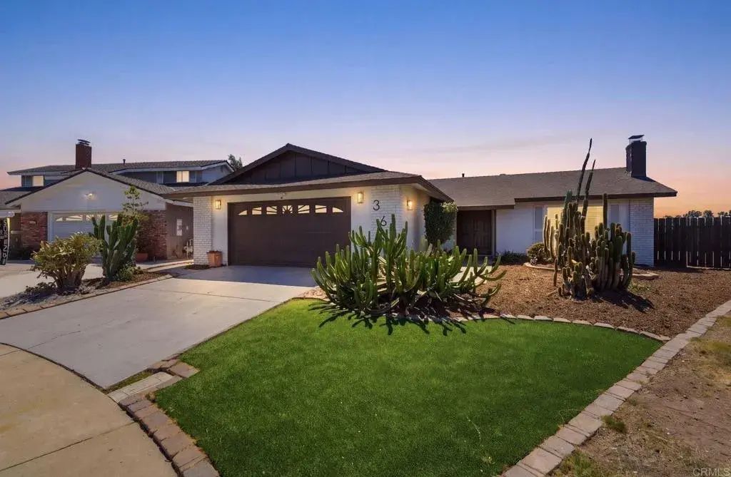 361 E James Court, Chula Vista