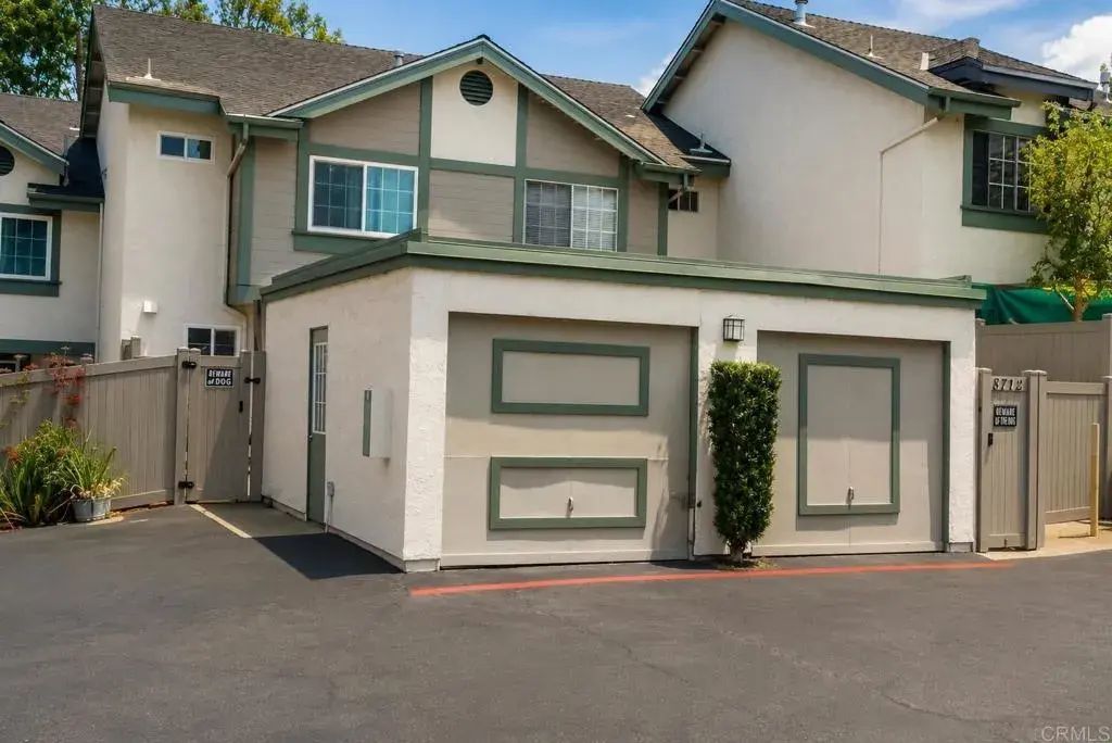 8710 Spring Canyon Drive, Spring Valley