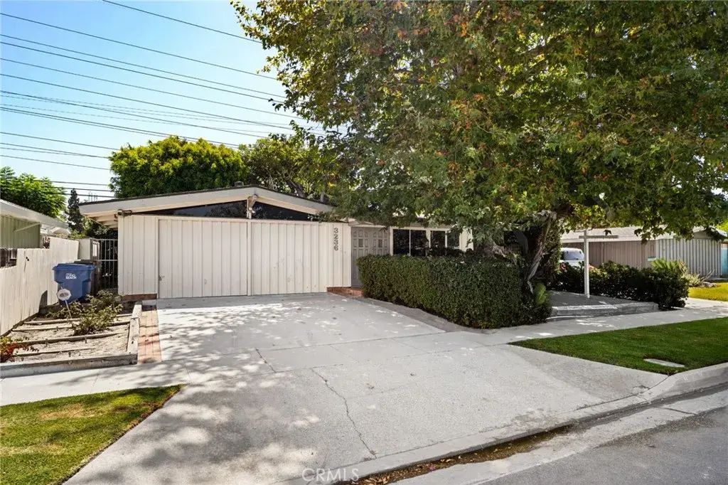 3236 Stevely, Long Beach