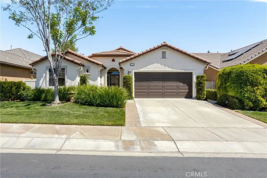 1686 Piper Creek, Beaumont