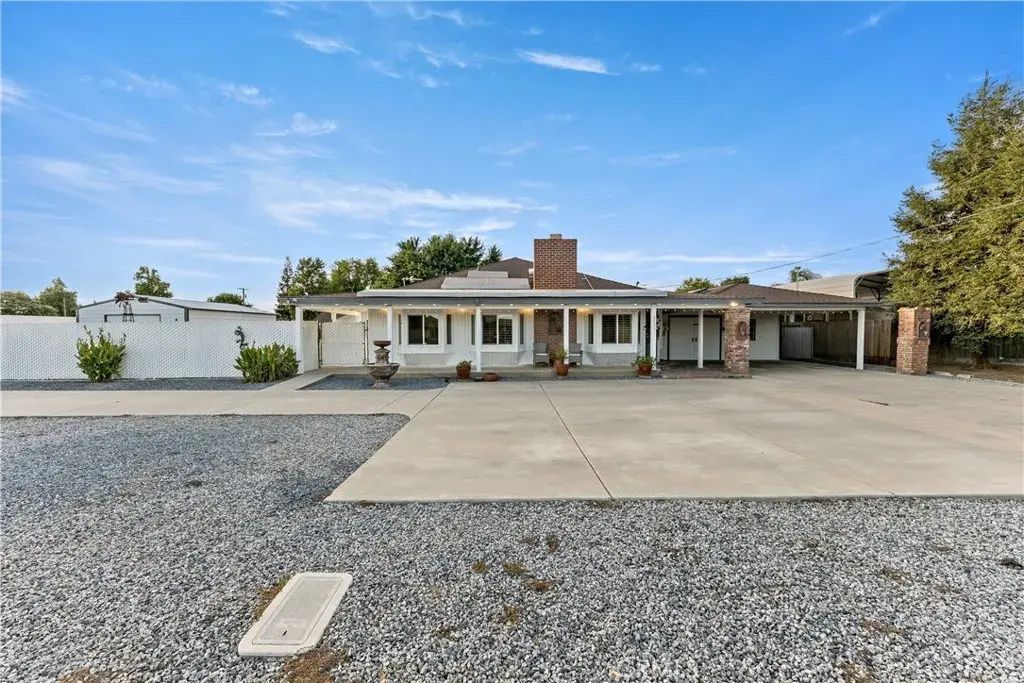 4733 E Richert, Fresno