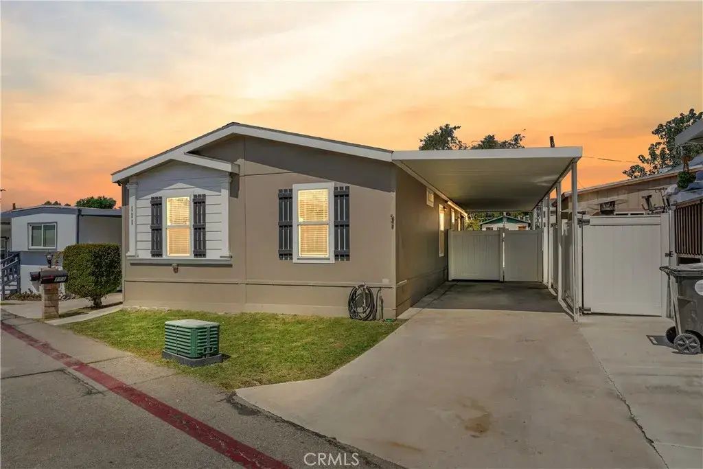 22111 Newport 111, Grand Terrace