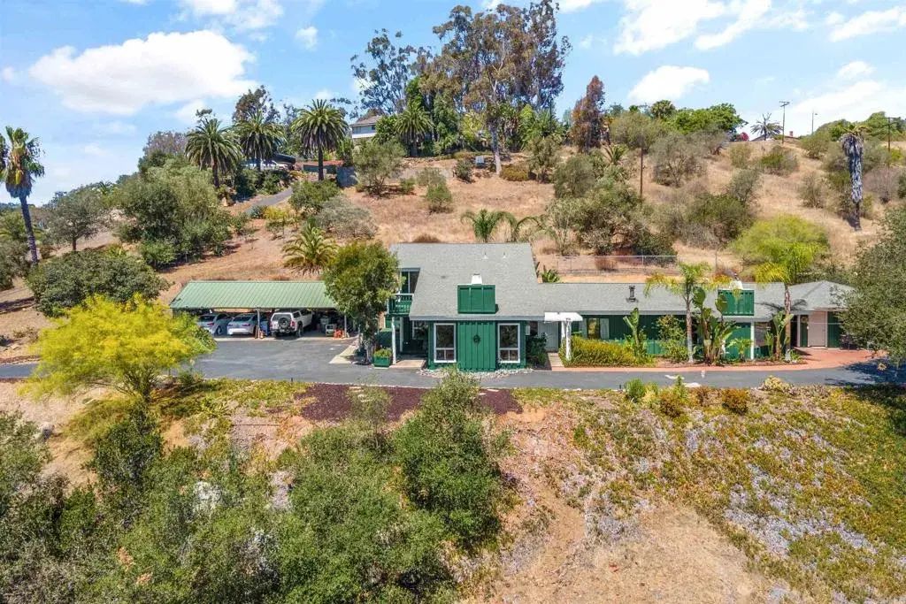 4439 La Canada, Fallbrook
