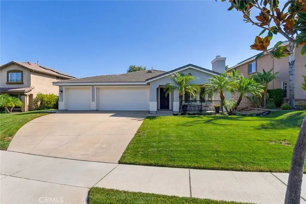 1321 Radcliffe, Corona
