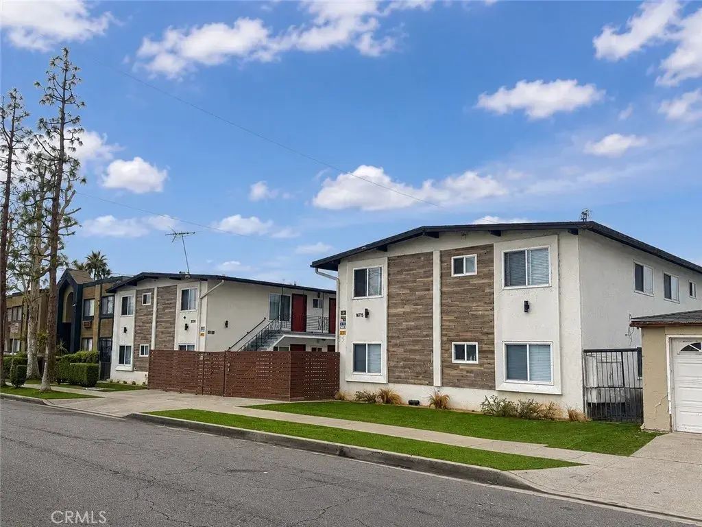 14715 Chadron, Gardena