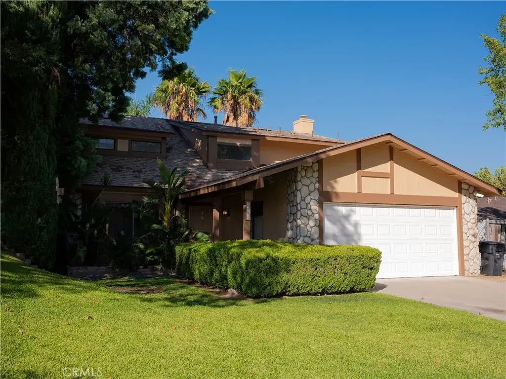 2404 Hyatt, San Bernardino